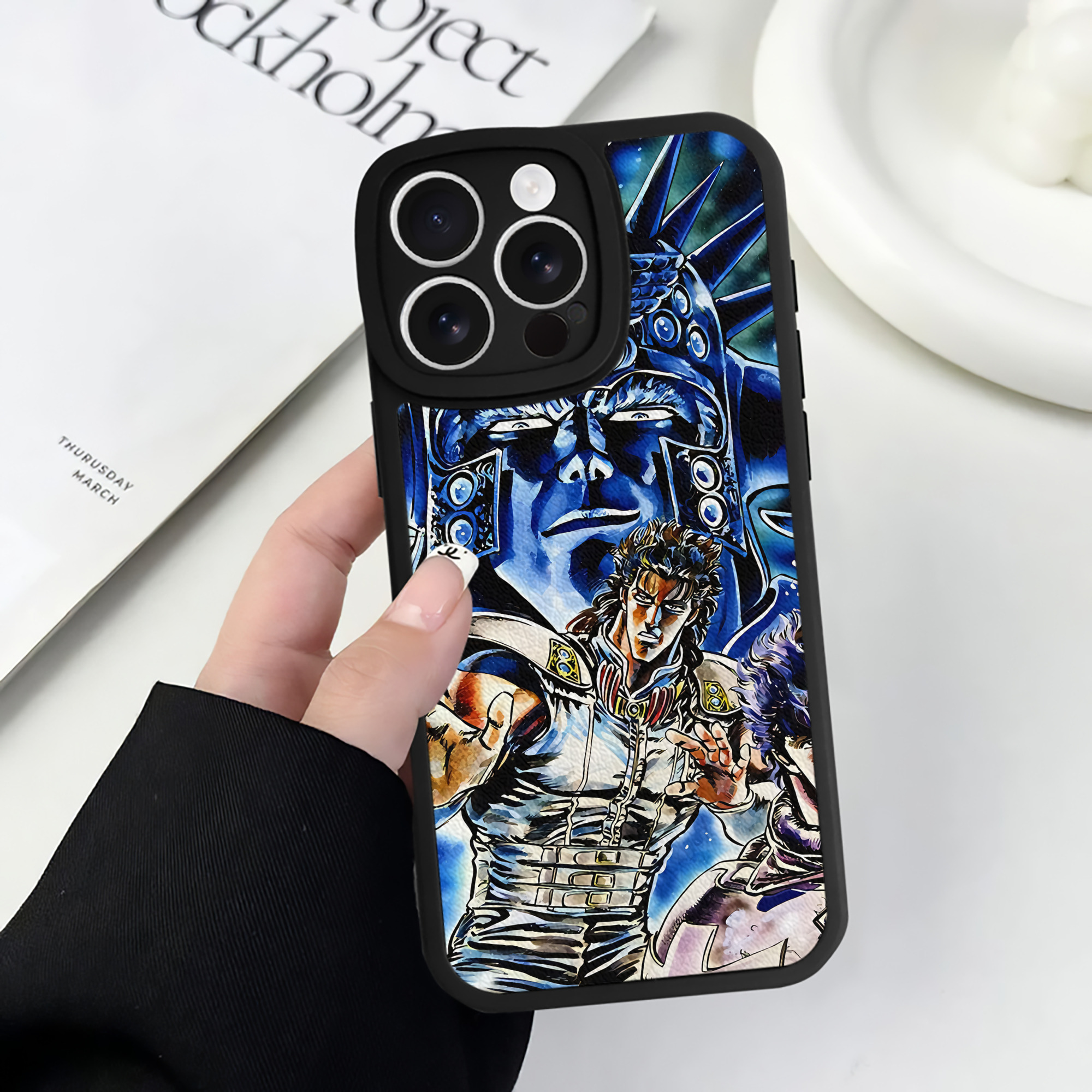 （画像用） 北斗の拳 Fist of the North Star 【iPhone 16シリーズ対応】シリコンスマホケース（レザー調） 材質：シリコン